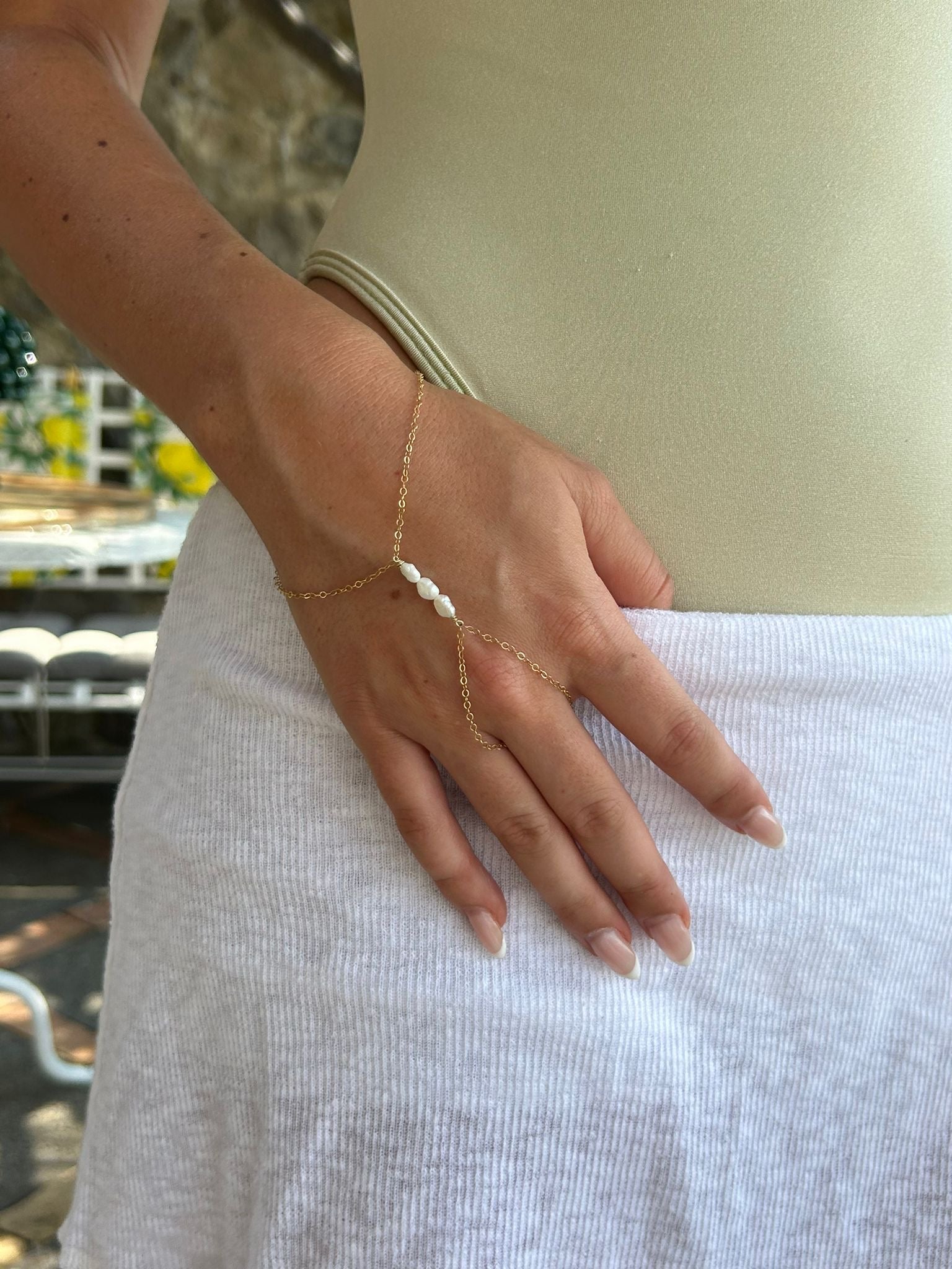 APRIL BRACELET