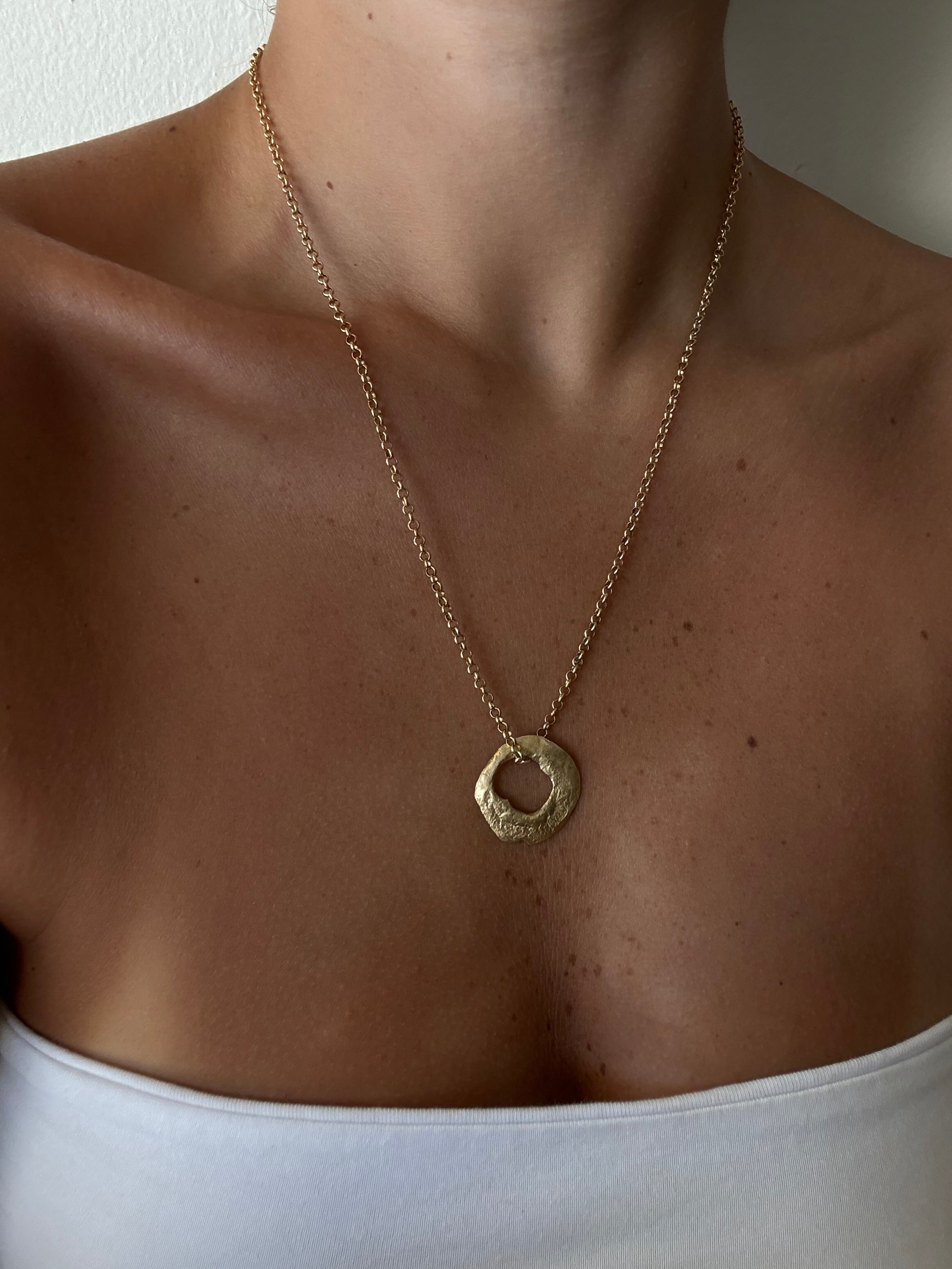 SHAYA GOLD NECKLACE
