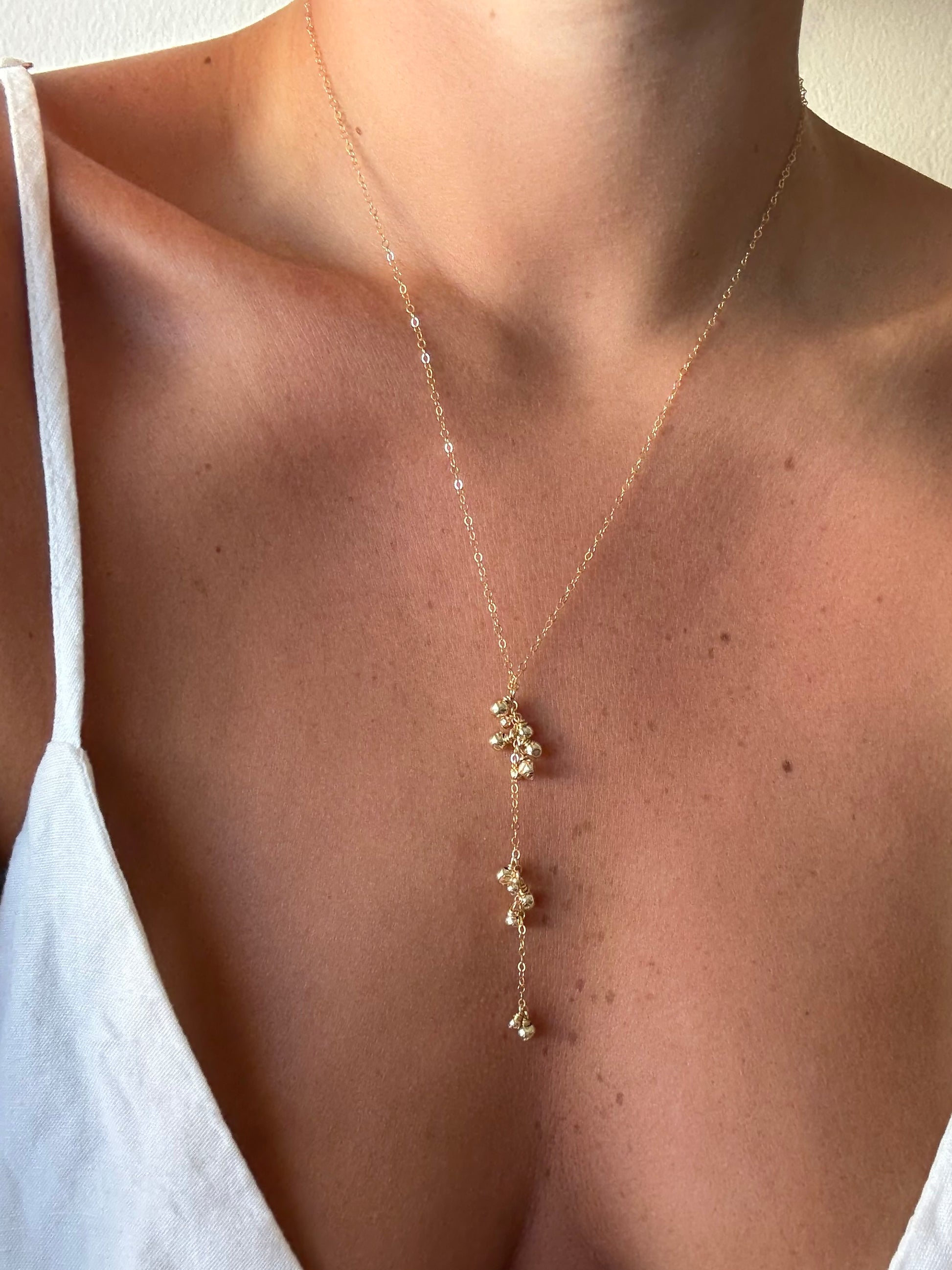 SHIRA NECKLACE