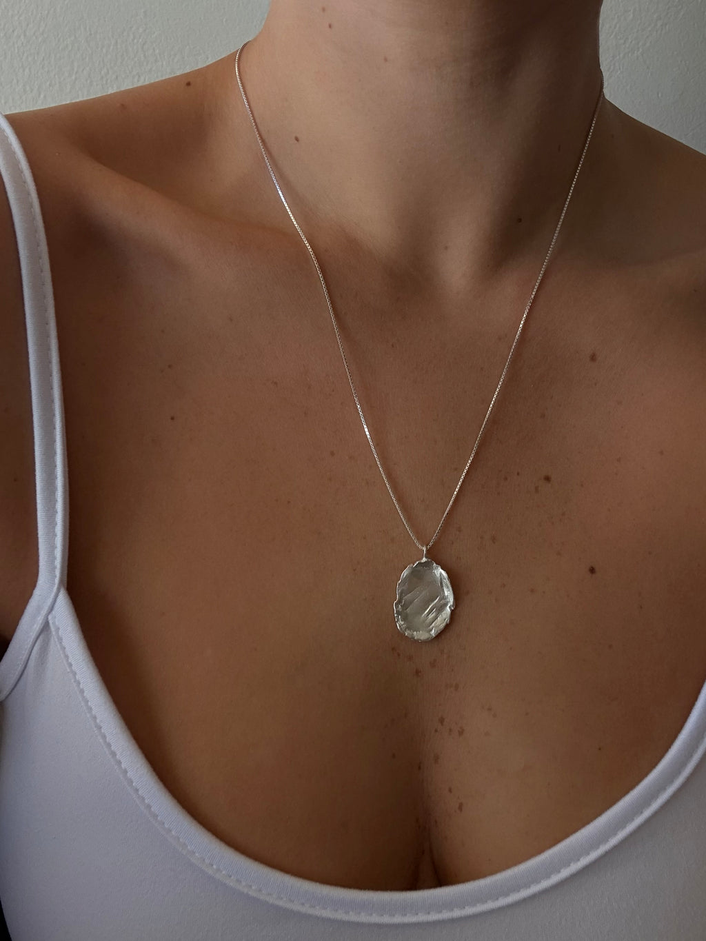 NALA SILVER NECKLACE