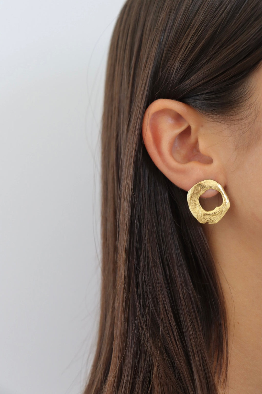 NUMA GOLD EARRINGS