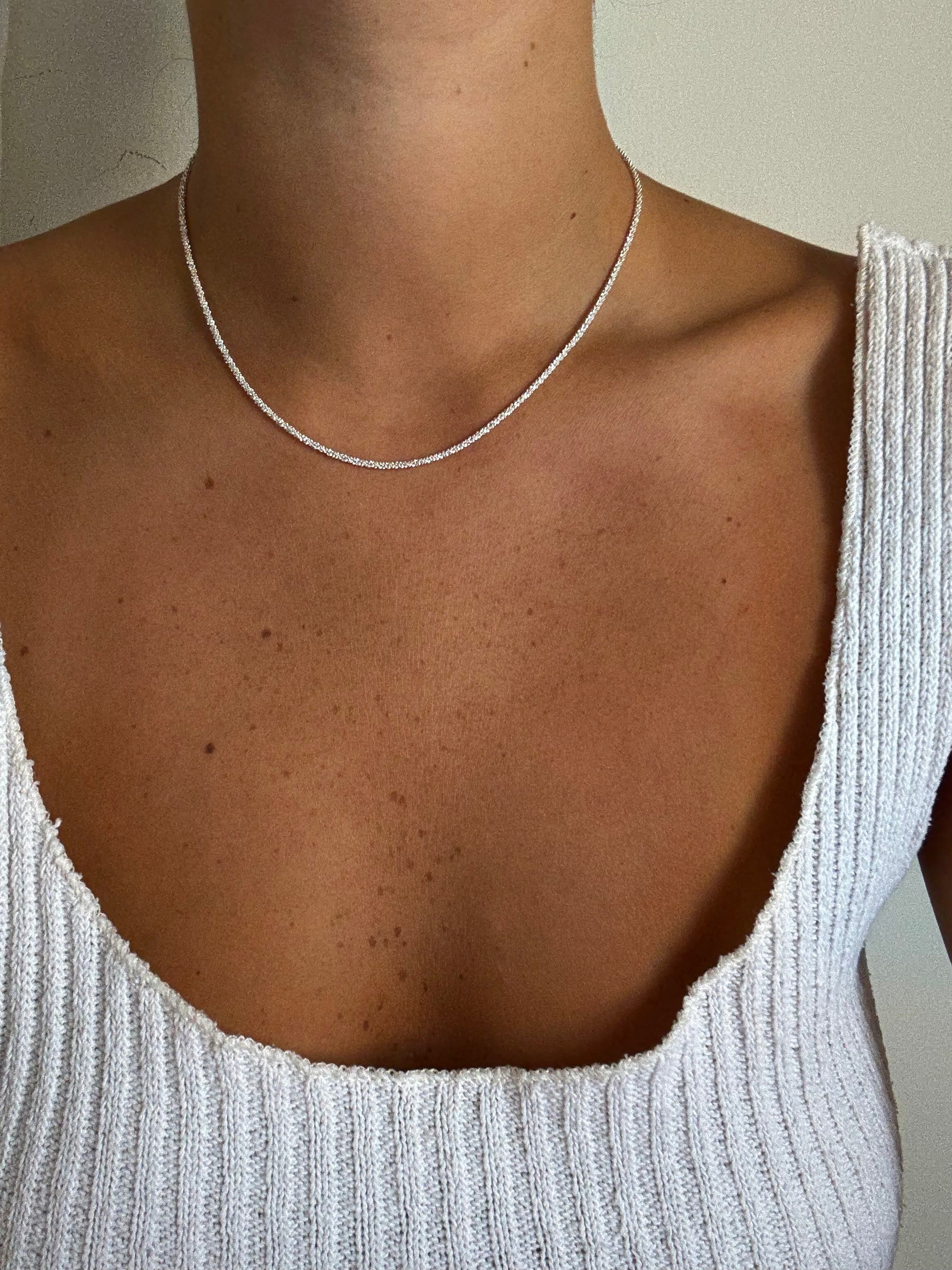 CORA NECKLACE