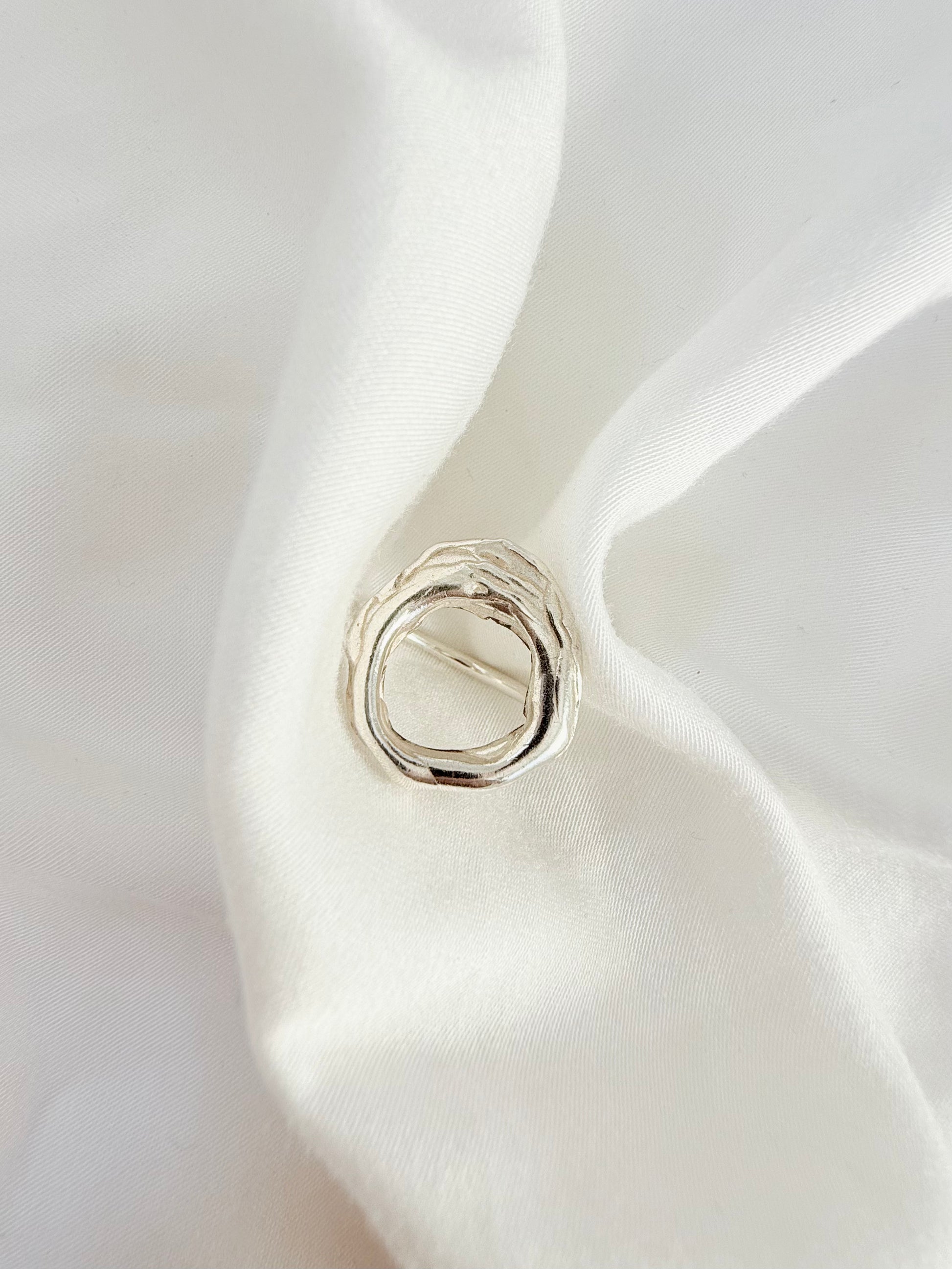 AURA SILVER RING