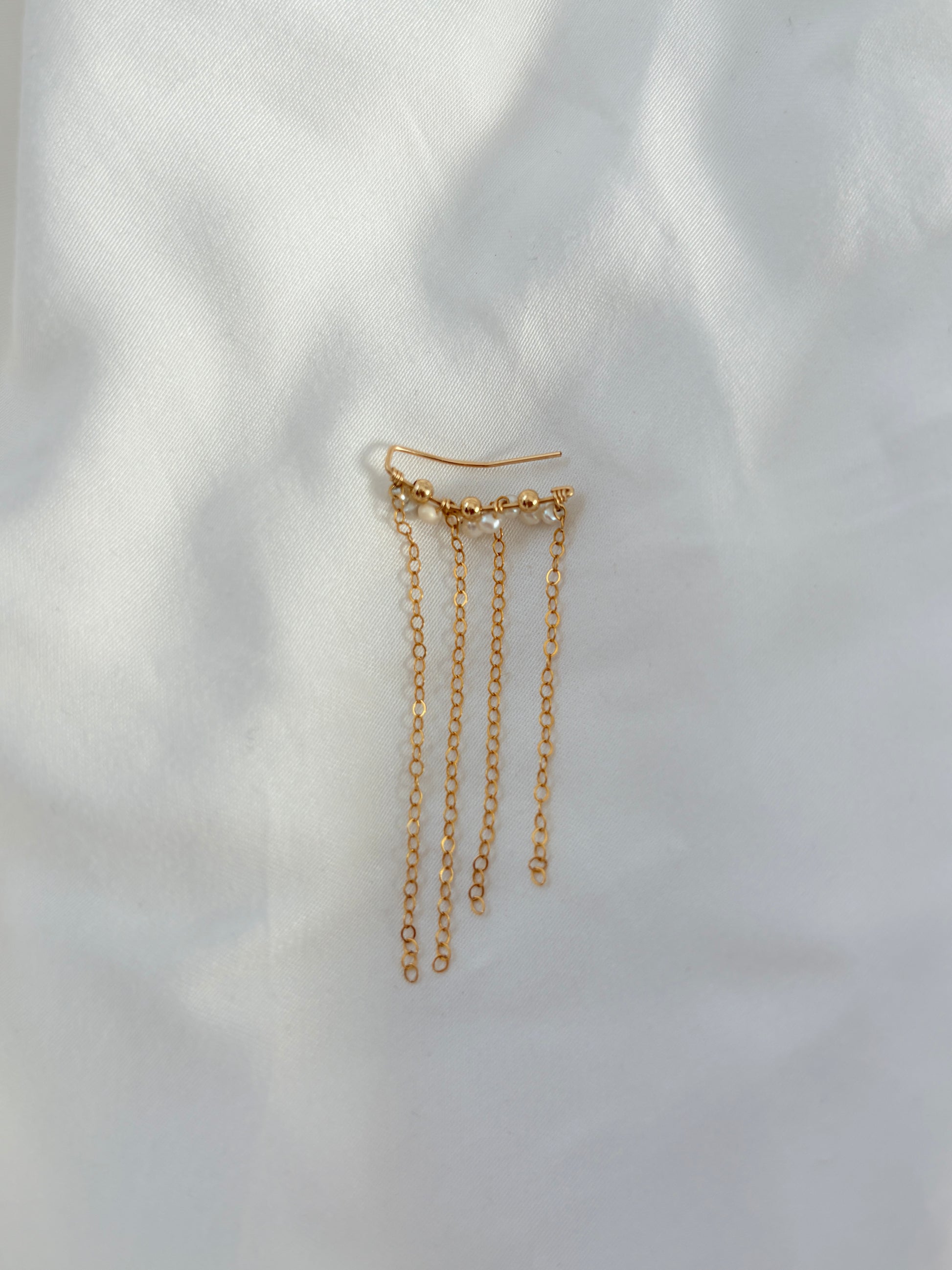 CLIMBER & CHAIN GOLD EARRINGS