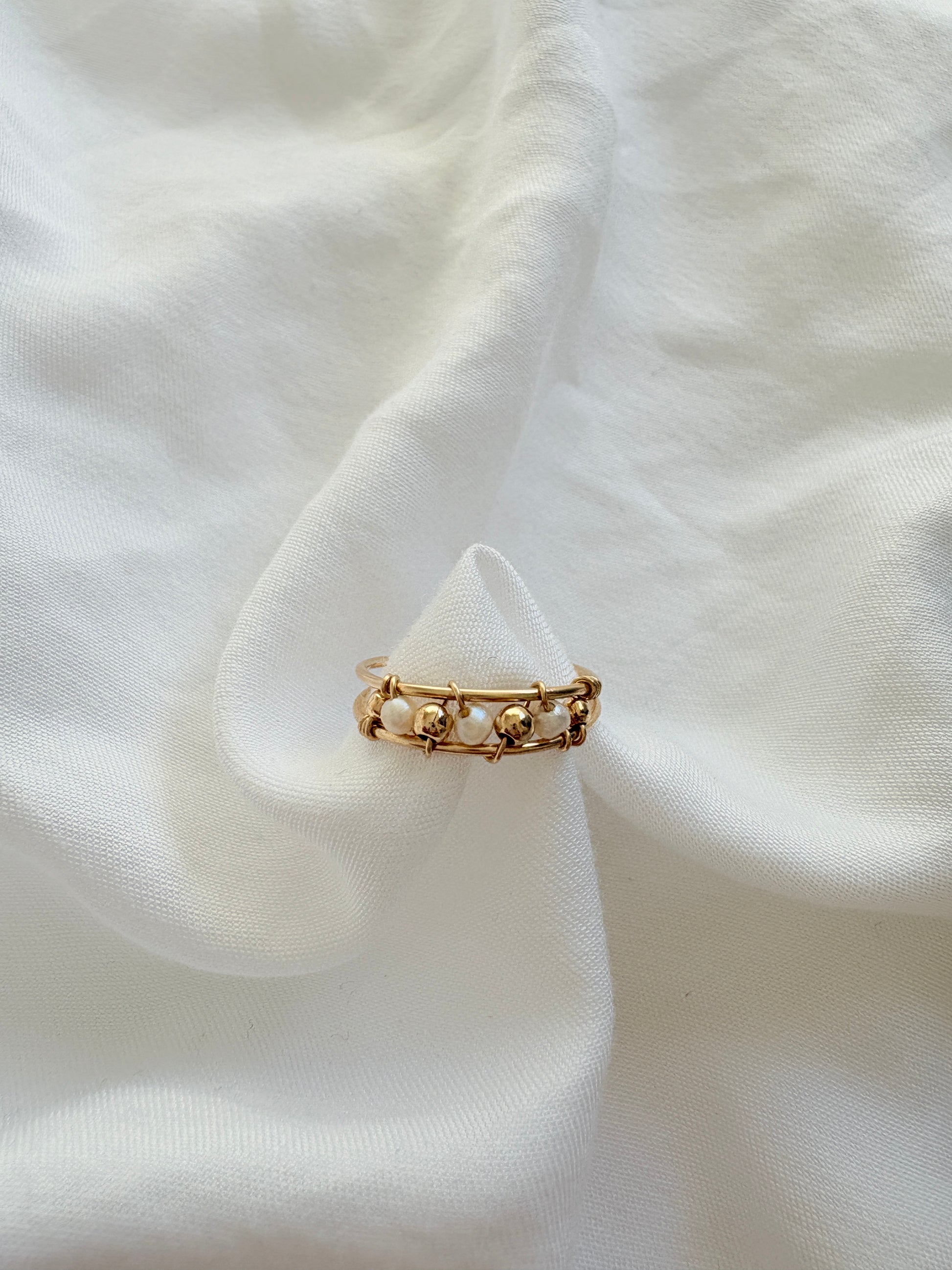 LORA PEARL RING